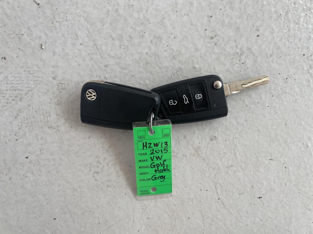 Photo '22' of Volkswagen Golf