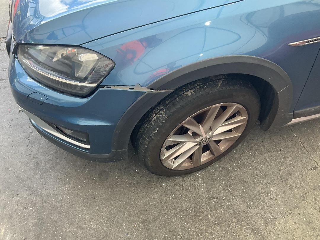 Photo '6' of Volkswagen Golf Photo '6' of Volkswagen Golf