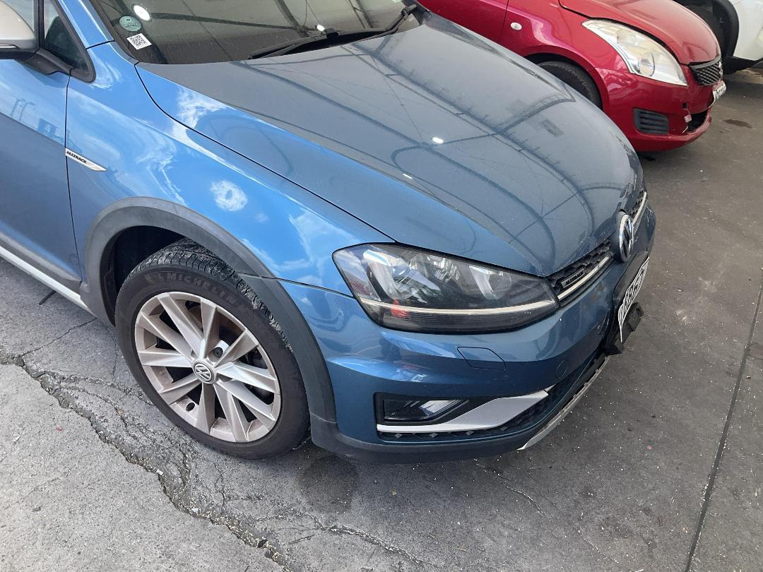 Photo '4' of Volkswagen Golf Photo '4' of Volkswagen Golf