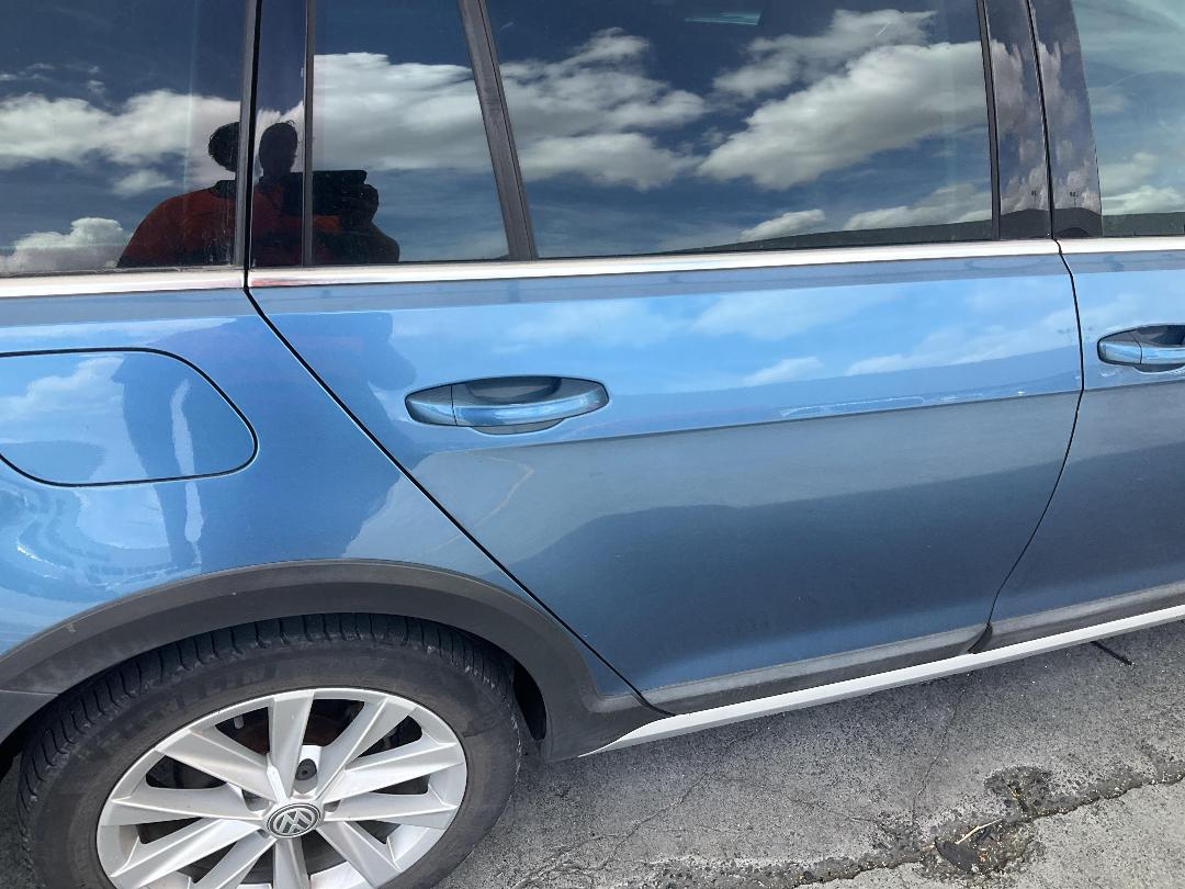 Photo '15' of Volkswagen Golf Photo '15' of Volkswagen Golf