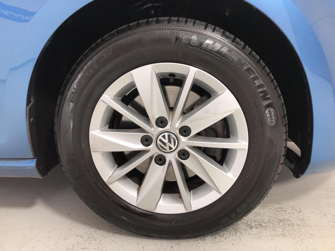 Photo '9' of Volkswagen Golf Photo '9' of Volkswagen Golf