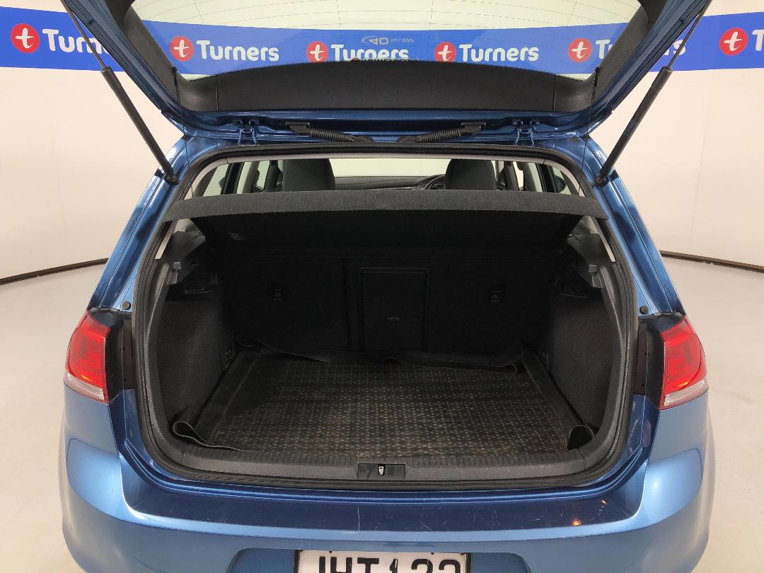 Photo '14' of Volkswagen Golf Photo '14' of Volkswagen Golf