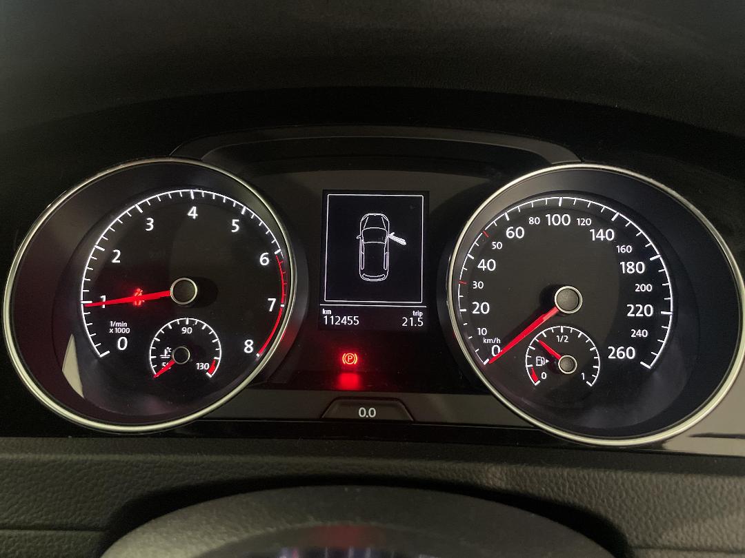 Photo '21' of Volkswagen Golf