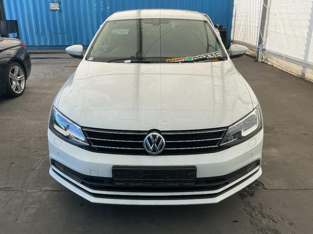 Photo '3' of Volkswagen Jetta Photo '3' of Volkswagen Jetta