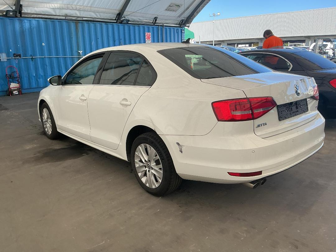 Photo '7' of Volkswagen Jetta Photo '7' of Volkswagen Jetta