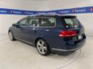 Thumbnail '5' of Volkswagen Passat Thumbnail '5' of Volkswagen Passat