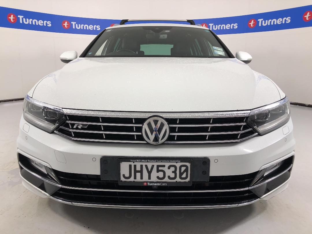 Photo '2' of Volkswagen Passat