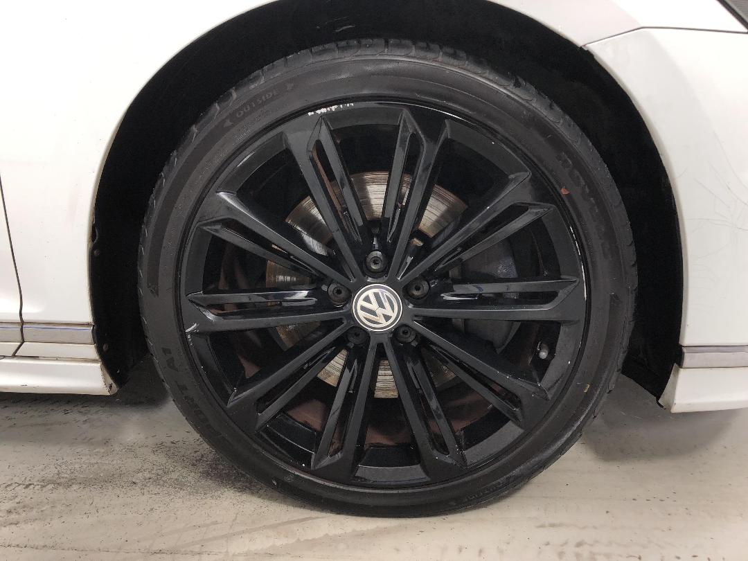 Photo '9' of Volkswagen Passat