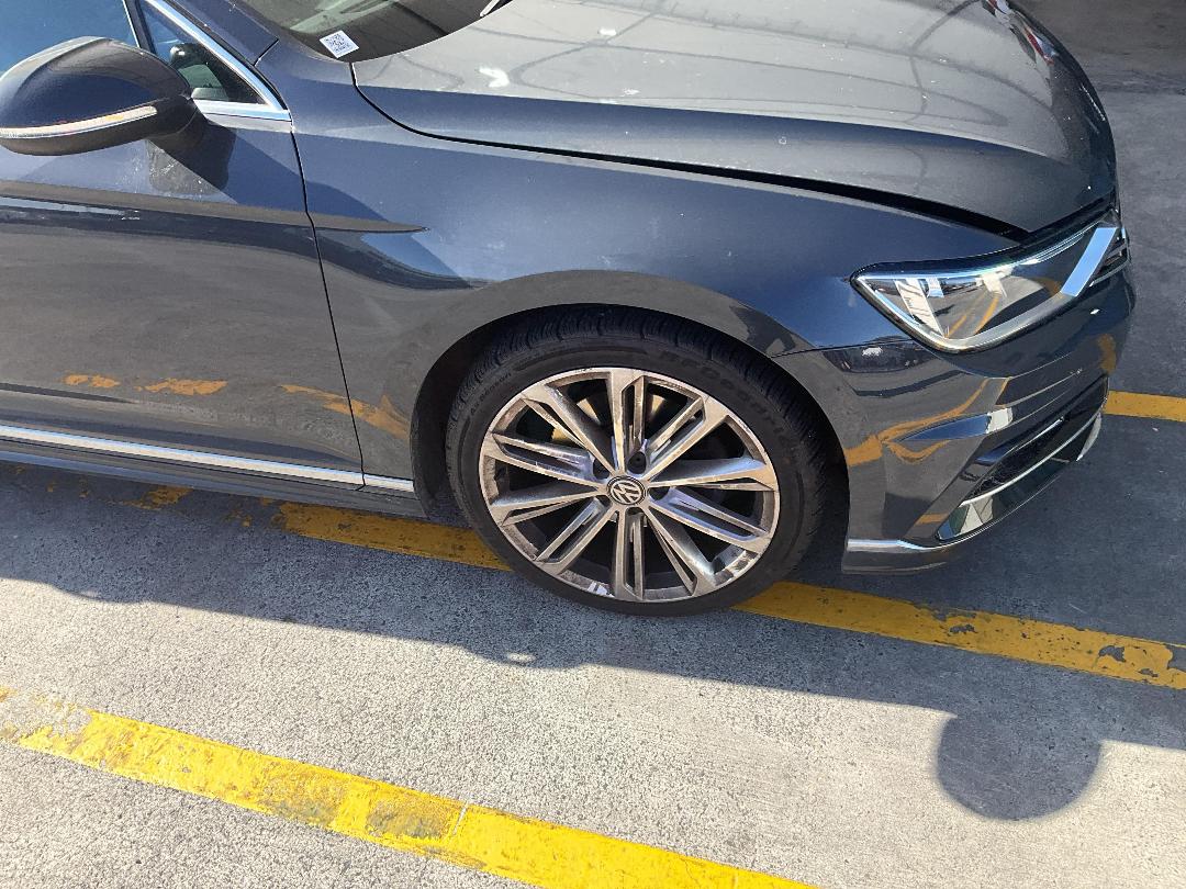 Photo '2' of Volkswagen Passat TSI 132KW HL