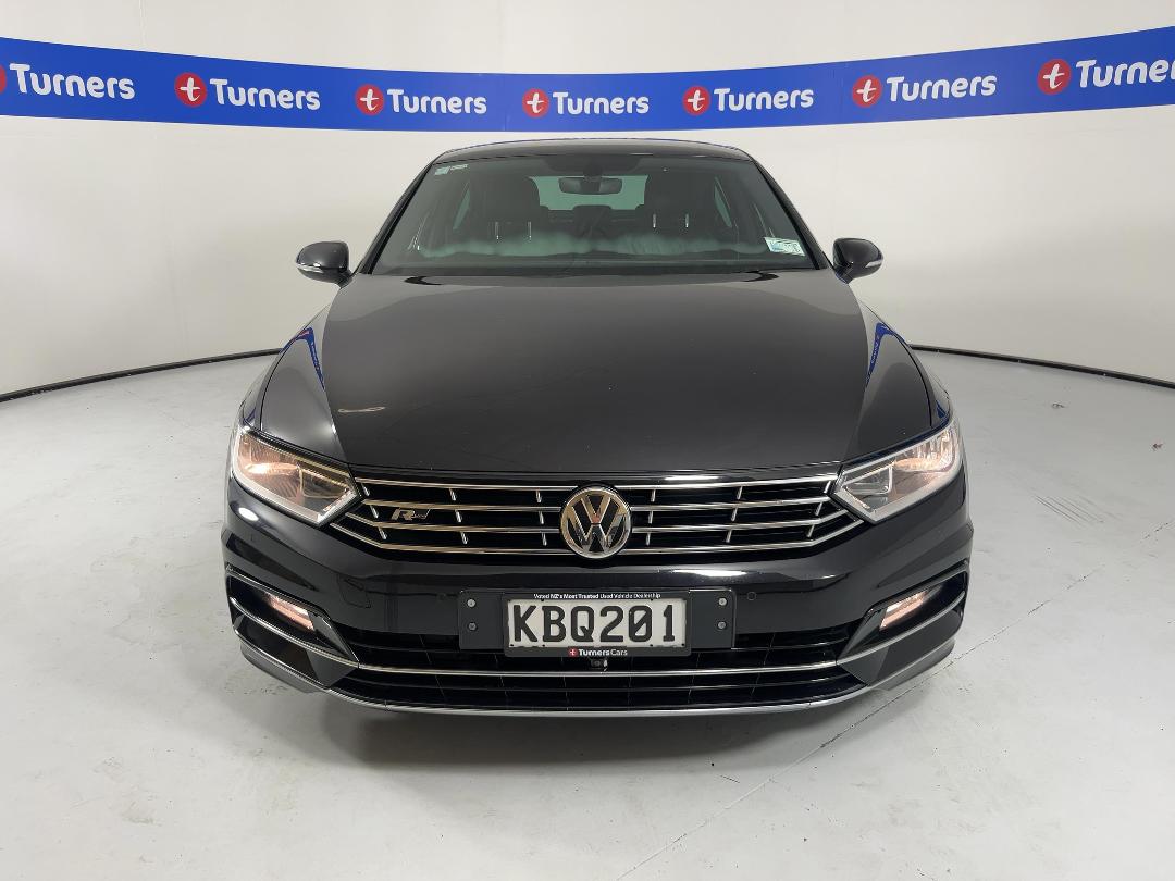 Photo '2' of Volkswagen Passat
