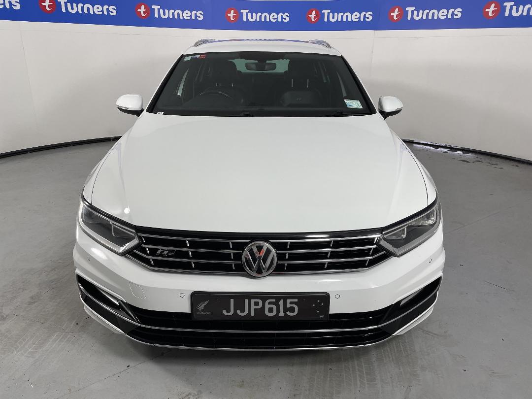 Photo '2' of Volkswagen Passat