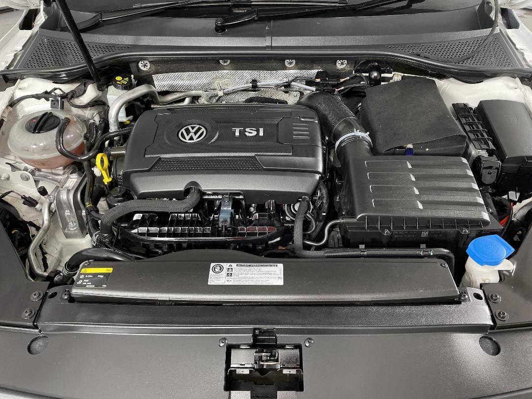 Photo '13' of Volkswagen Passat