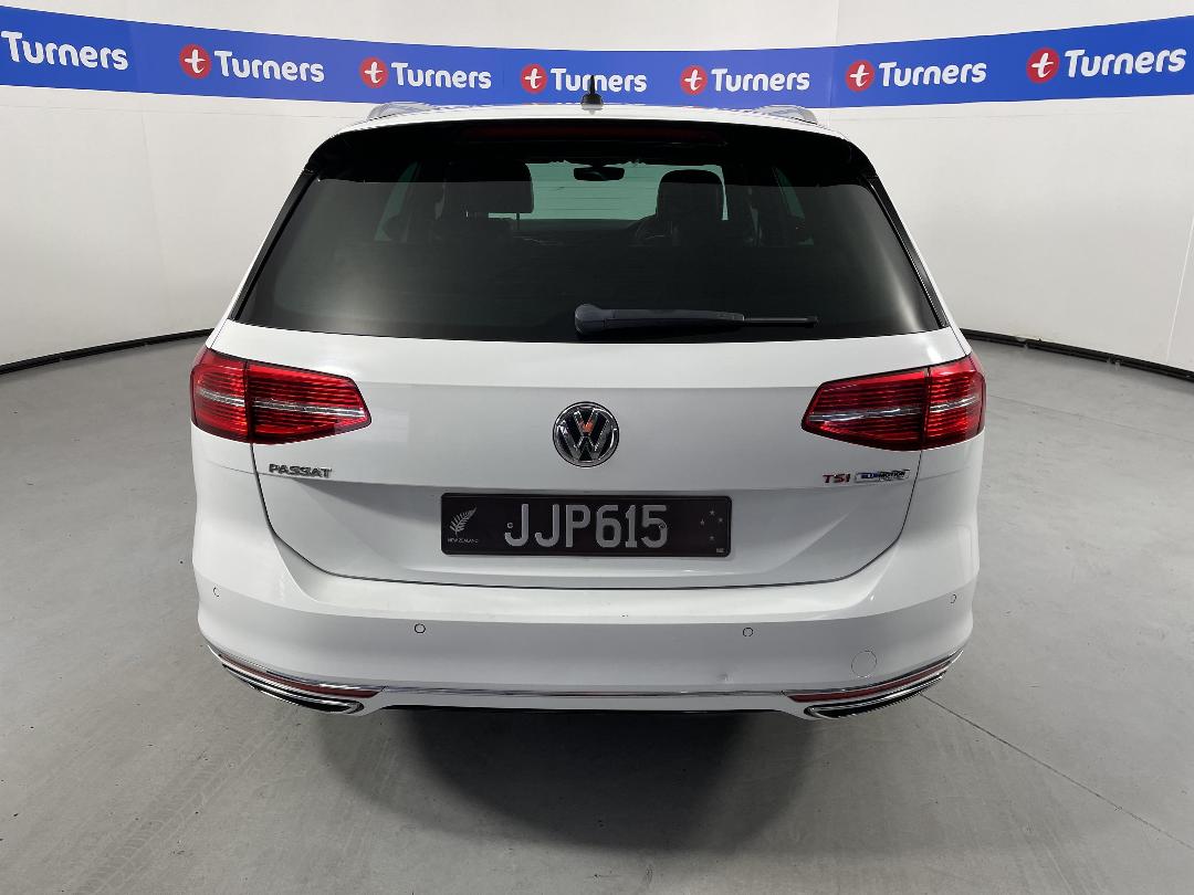 Photo '6' of Volkswagen Passat