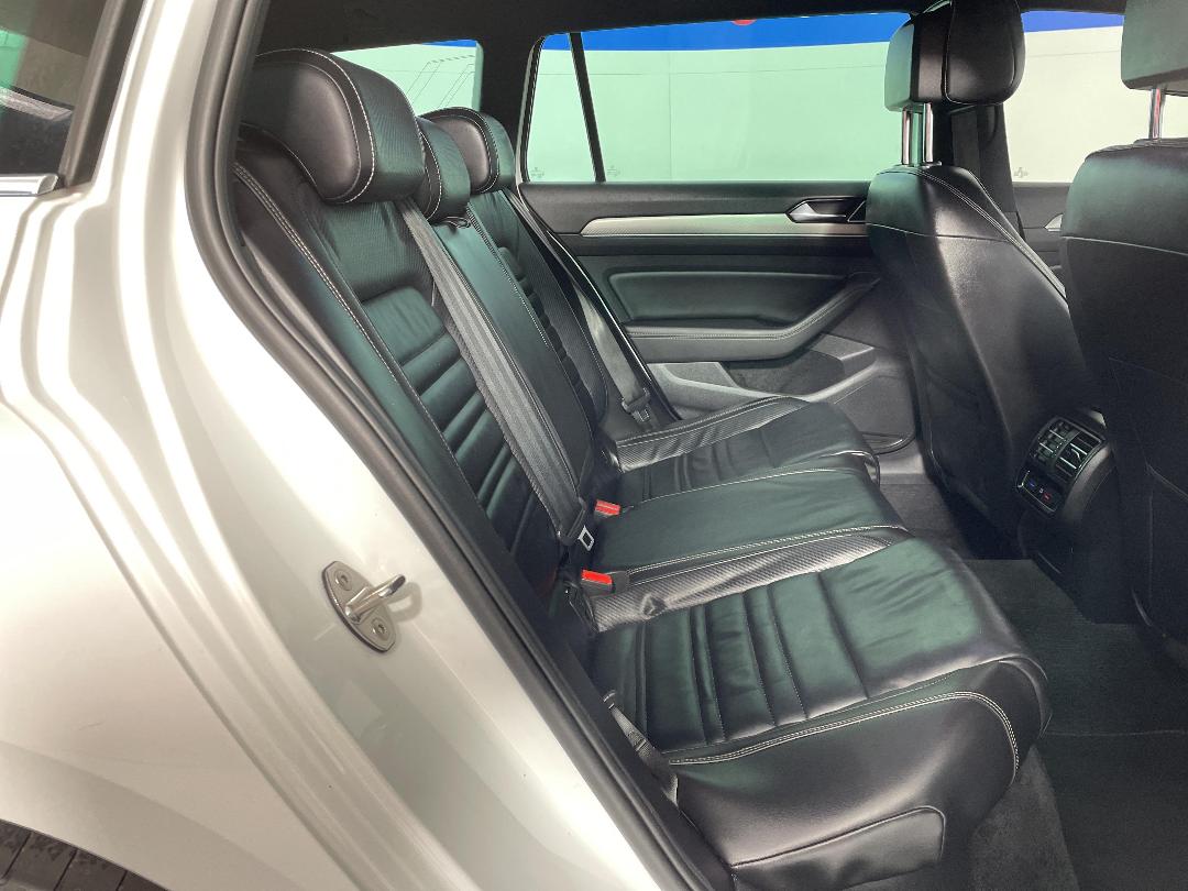 Photo '20' of Volkswagen Passat