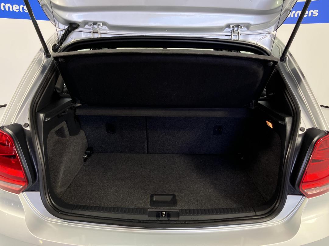 Photo '14' of Volkswagen Polo