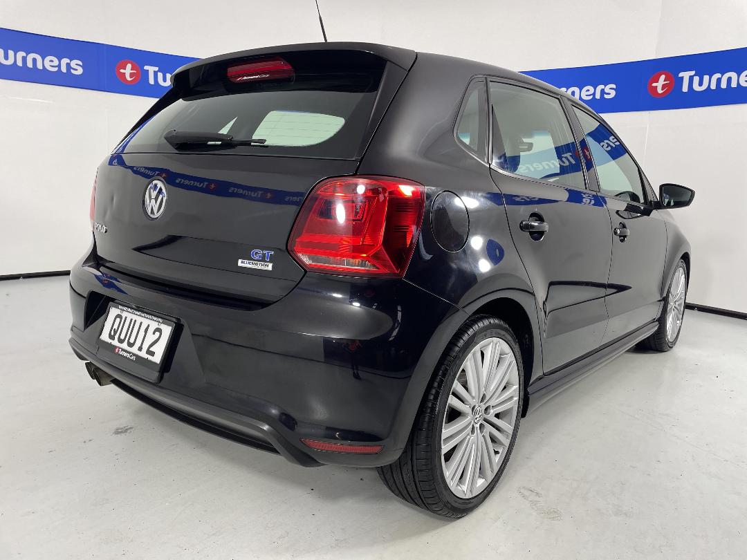 Photo '7' of Volkswagen Polo Photo '7' of Volkswagen Polo