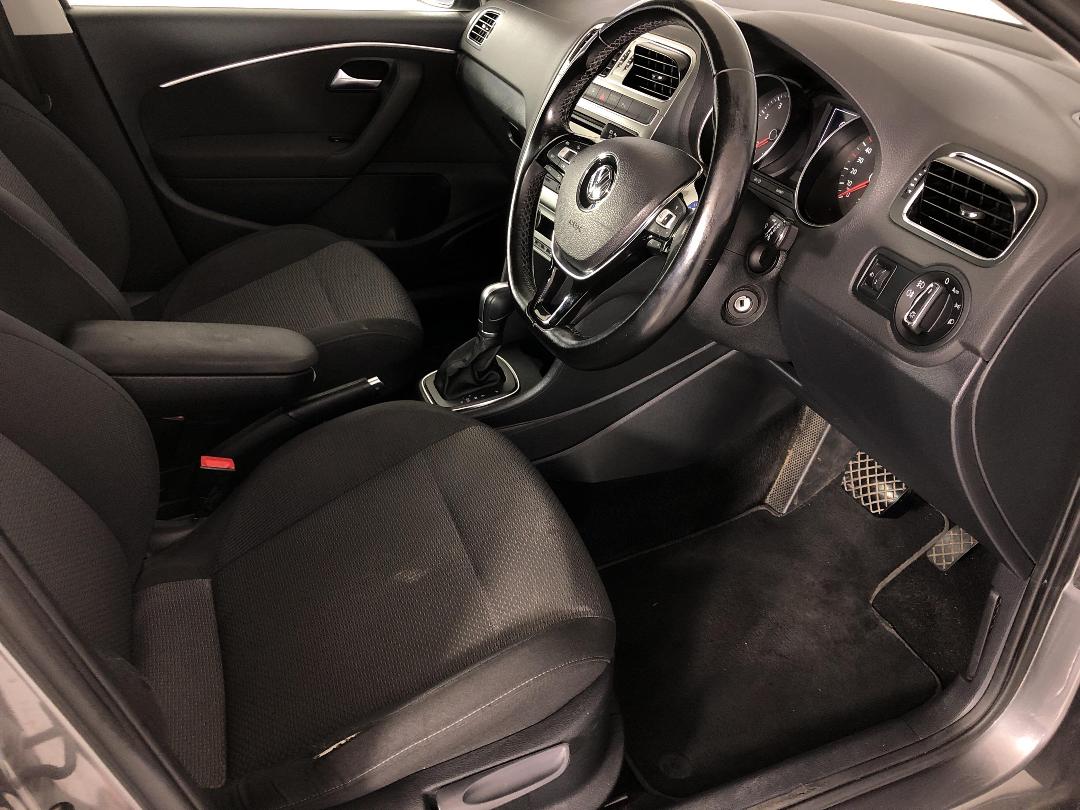 Photo '16' of Volkswagen Polo