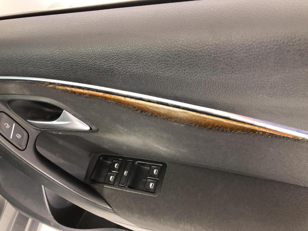 Photo '24' of Volkswagen Polo