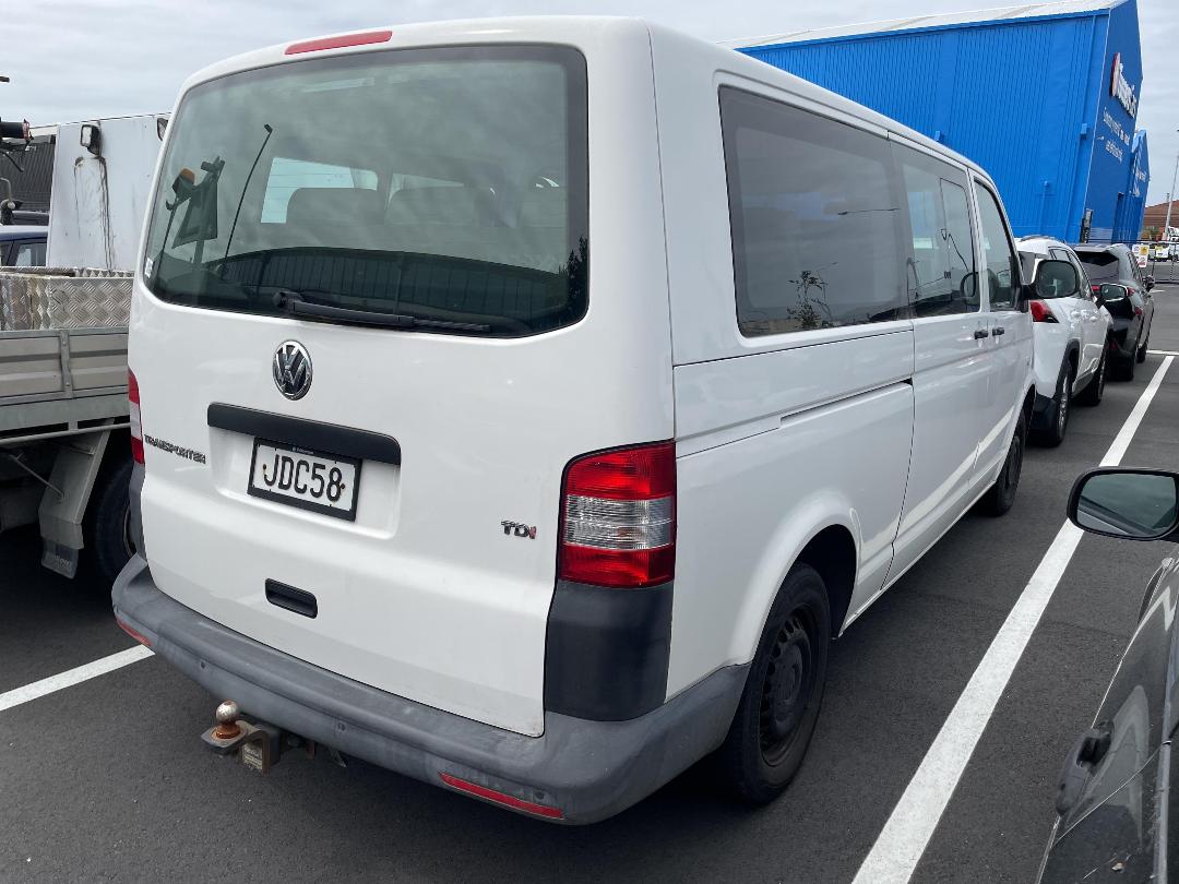 Photo '7' of Volkswagen T5 Transporter LWB Photo '7' of Volkswagen T5 Transporter LWB