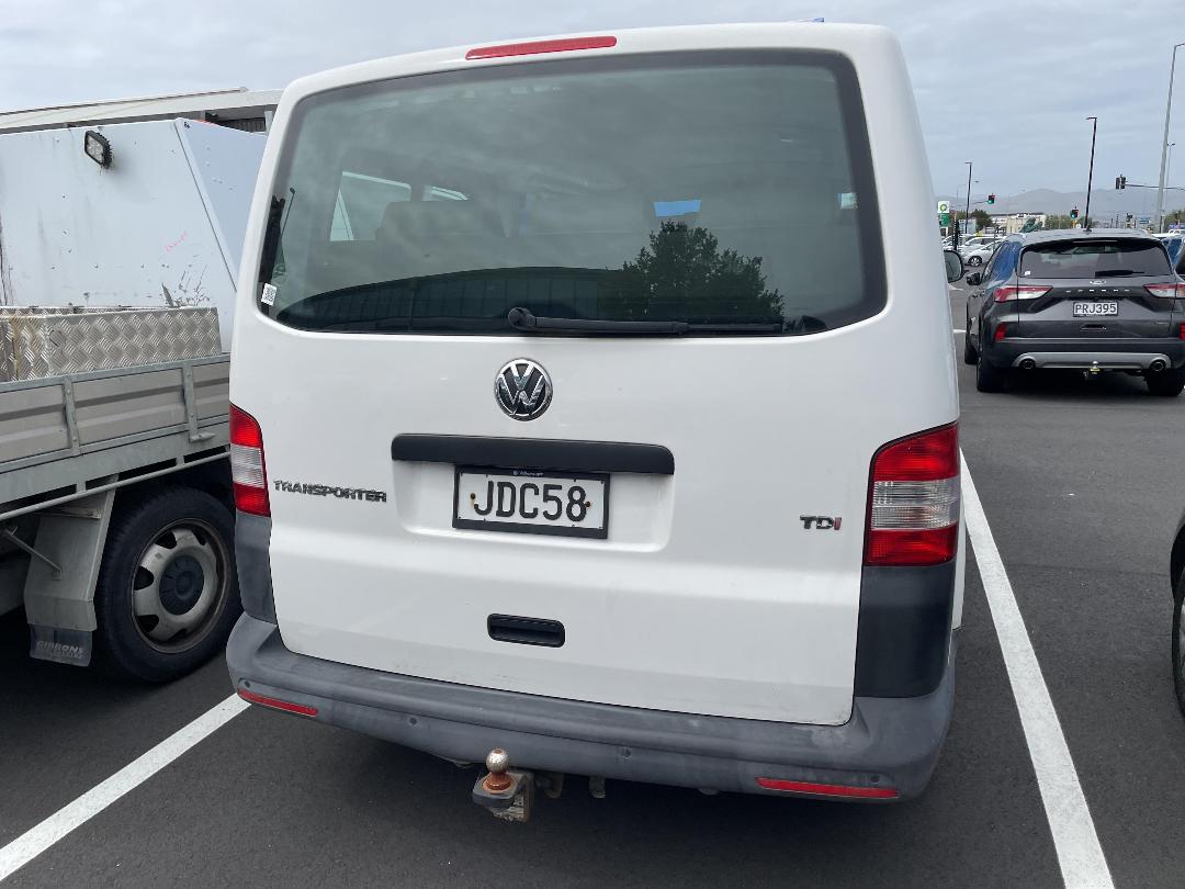 Photo '9' of Volkswagen T5 Transporter LWB Photo '9' of Volkswagen T5 Transporter LWB
