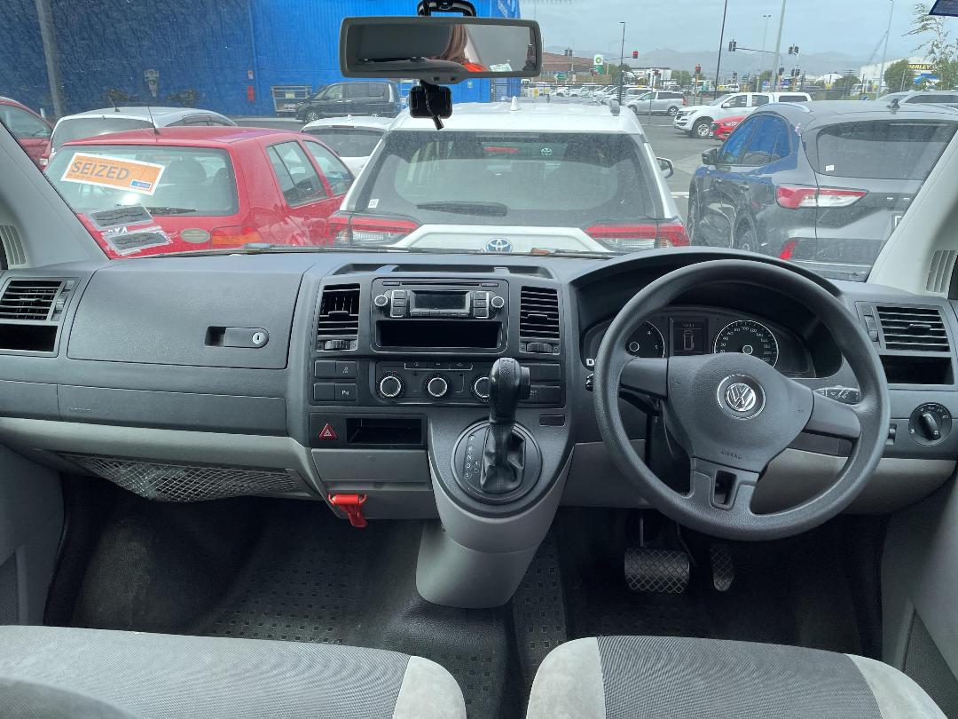 Photo '18' of Volkswagen T5 Transporter LWB Photo '18' of Volkswagen T5 Transporter LWB