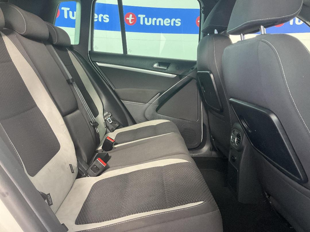 Photo '20' of Volkswagen Tiguan