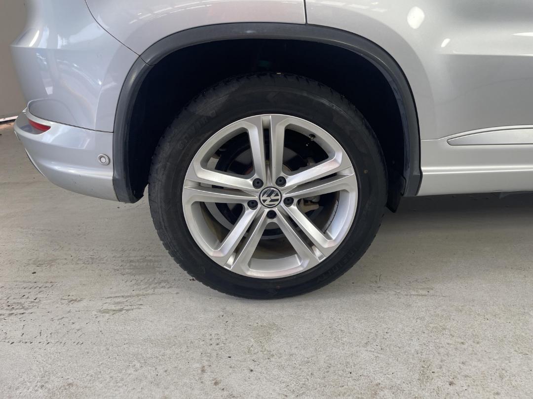 Photo '12' of Volkswagen Tiguan Photo '12' of Volkswagen Tiguan