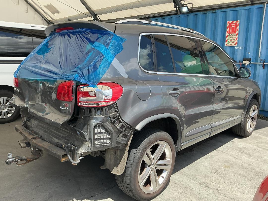 Photo '9' of Volkswagen Tiguan TSI 110KW Photo '9' of Volkswagen Tiguan TSI 110KW