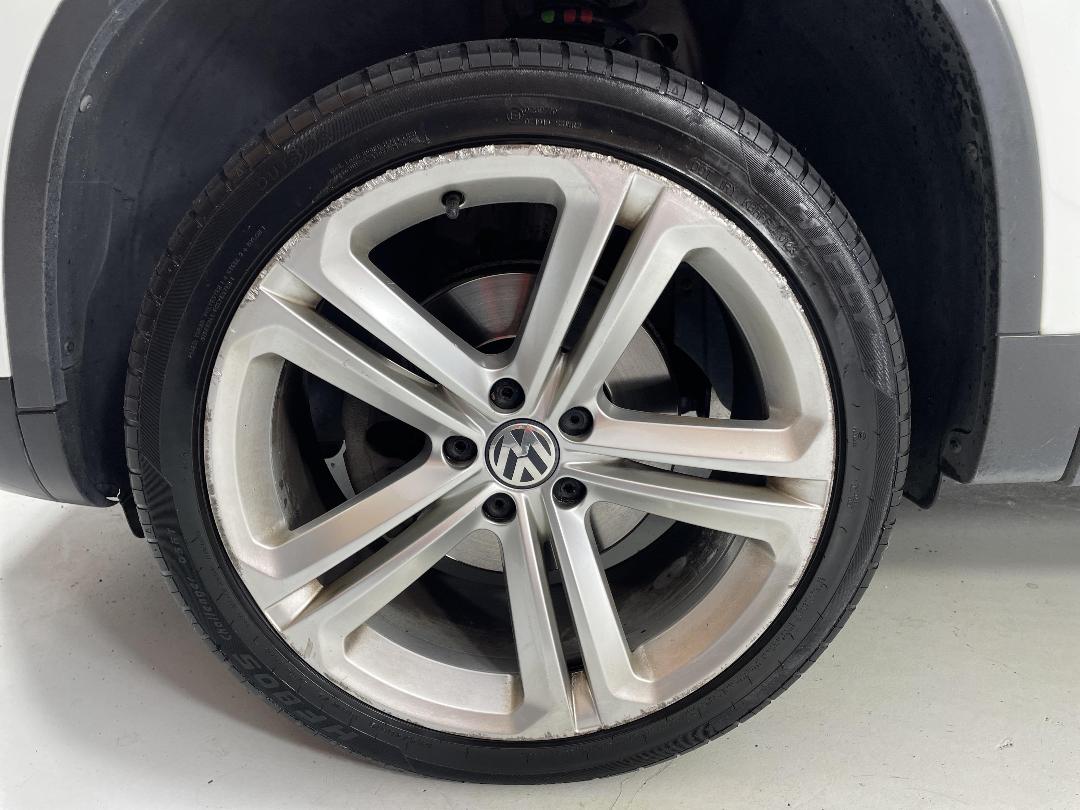 Photo '10' of Volkswagen Tiguan Photo '10' of Volkswagen Tiguan