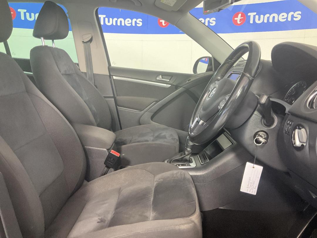 Photo '16' of Volkswagen Tiguan