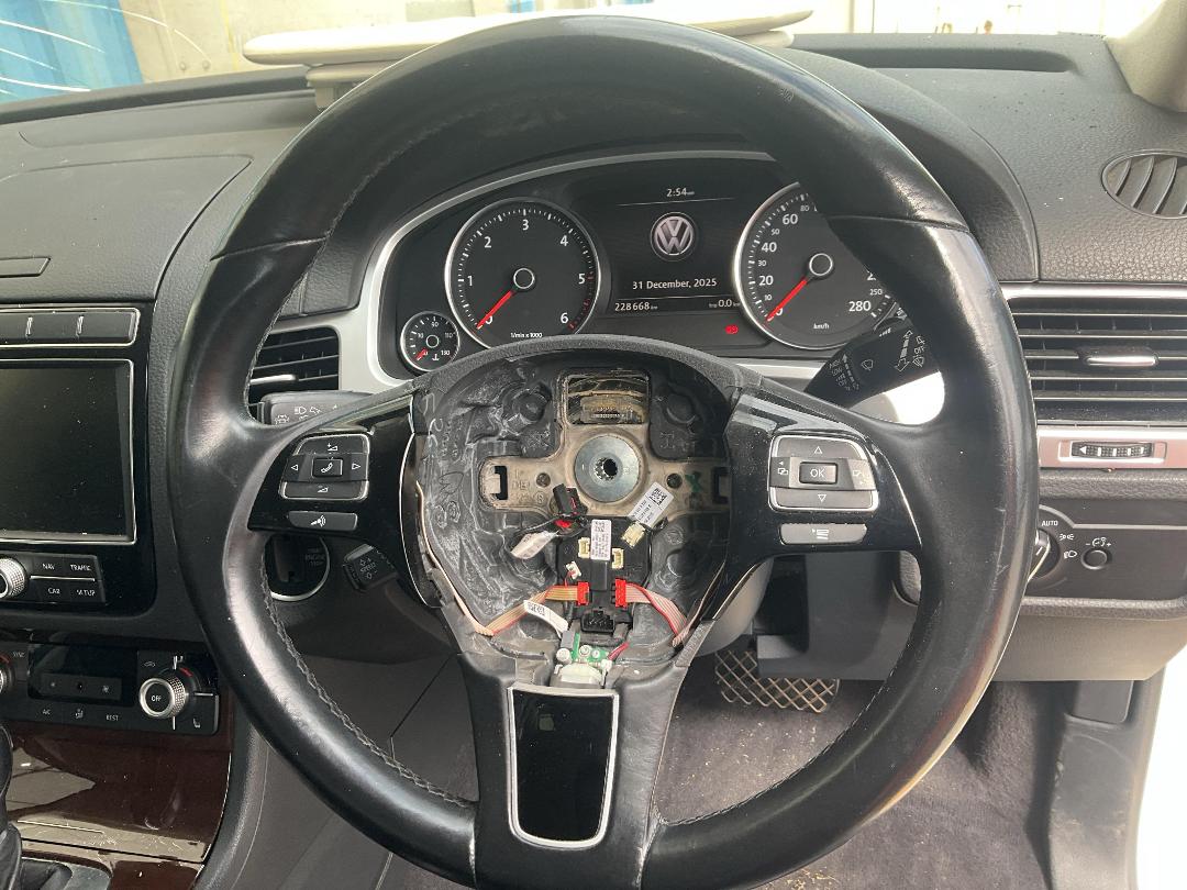 Photo '16' of Volkswagen Touareg