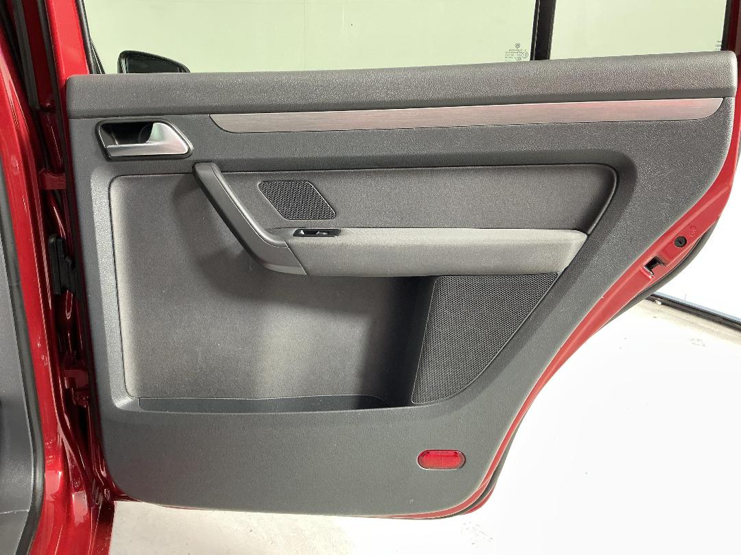 Photo '19' of Volkswagen Touran