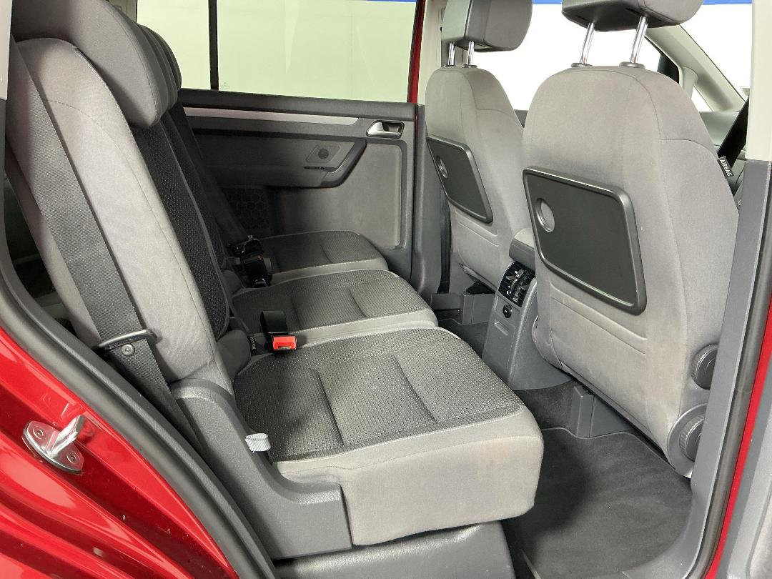 Photo '20' of Volkswagen Touran