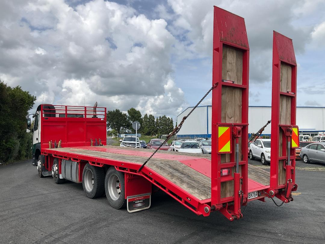 Photo '7' of Volvo FM500 Cab Chassis