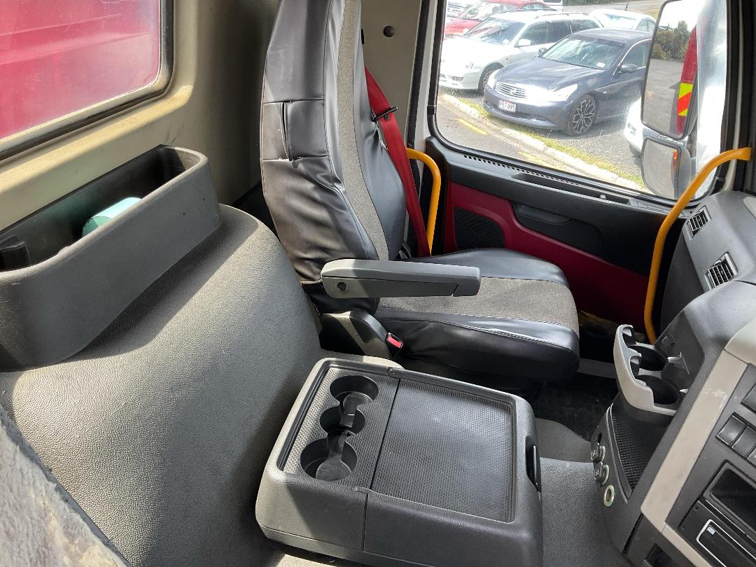 Photo '21' of Volvo FM500 Cab Chassis