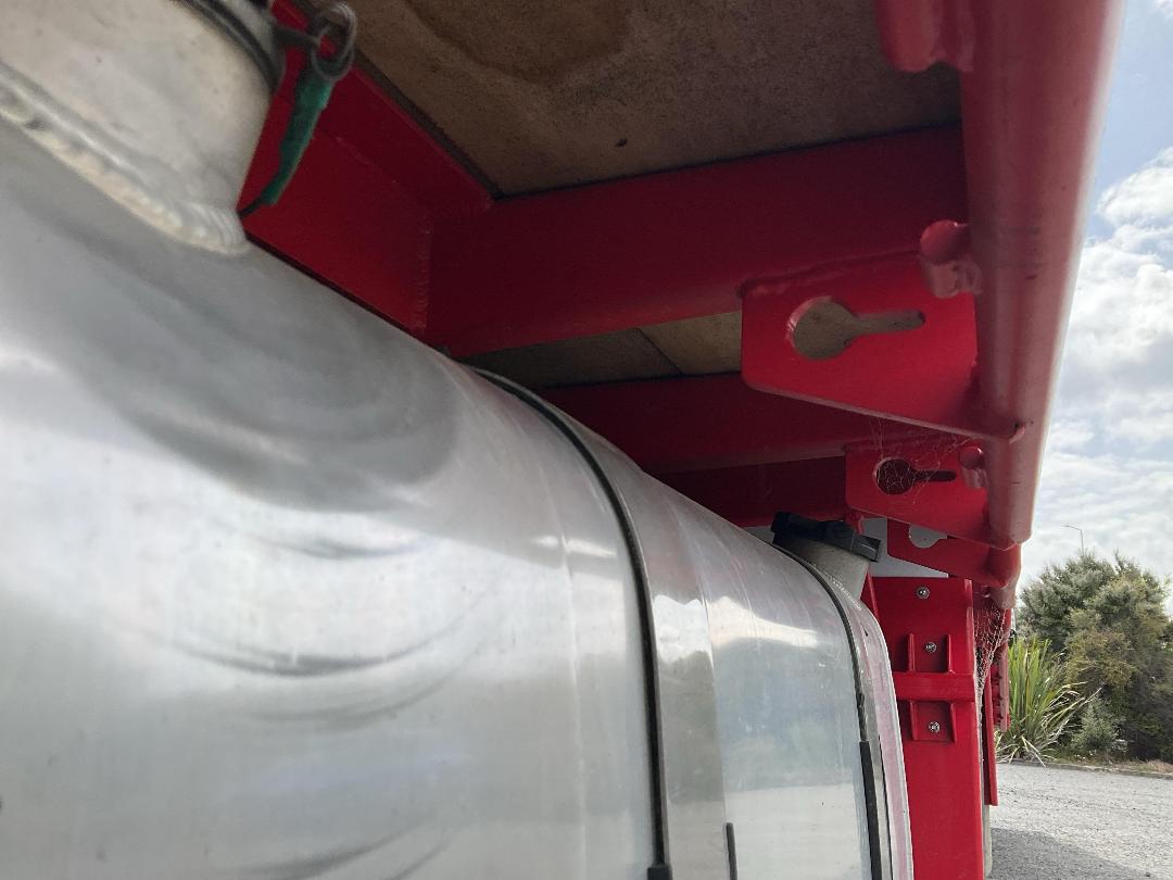 Photo '44' of Volvo FM500 Cab Chassis