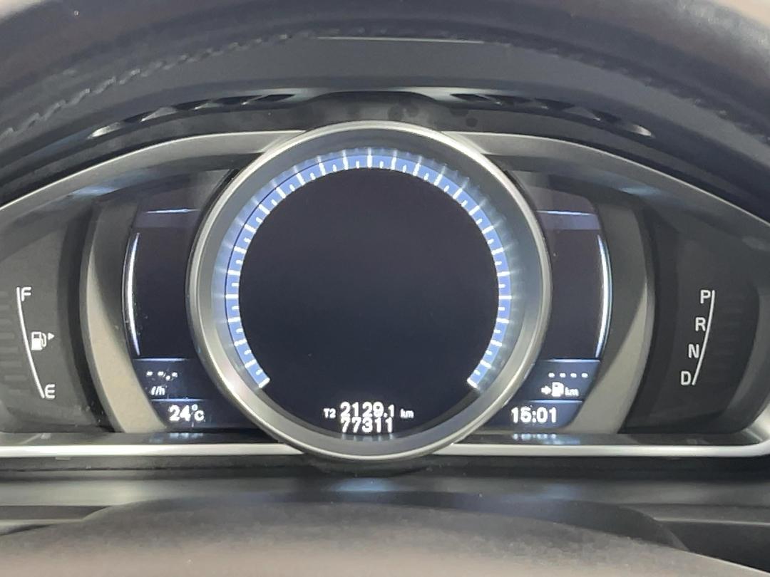 Photo '21' of Volvo V40