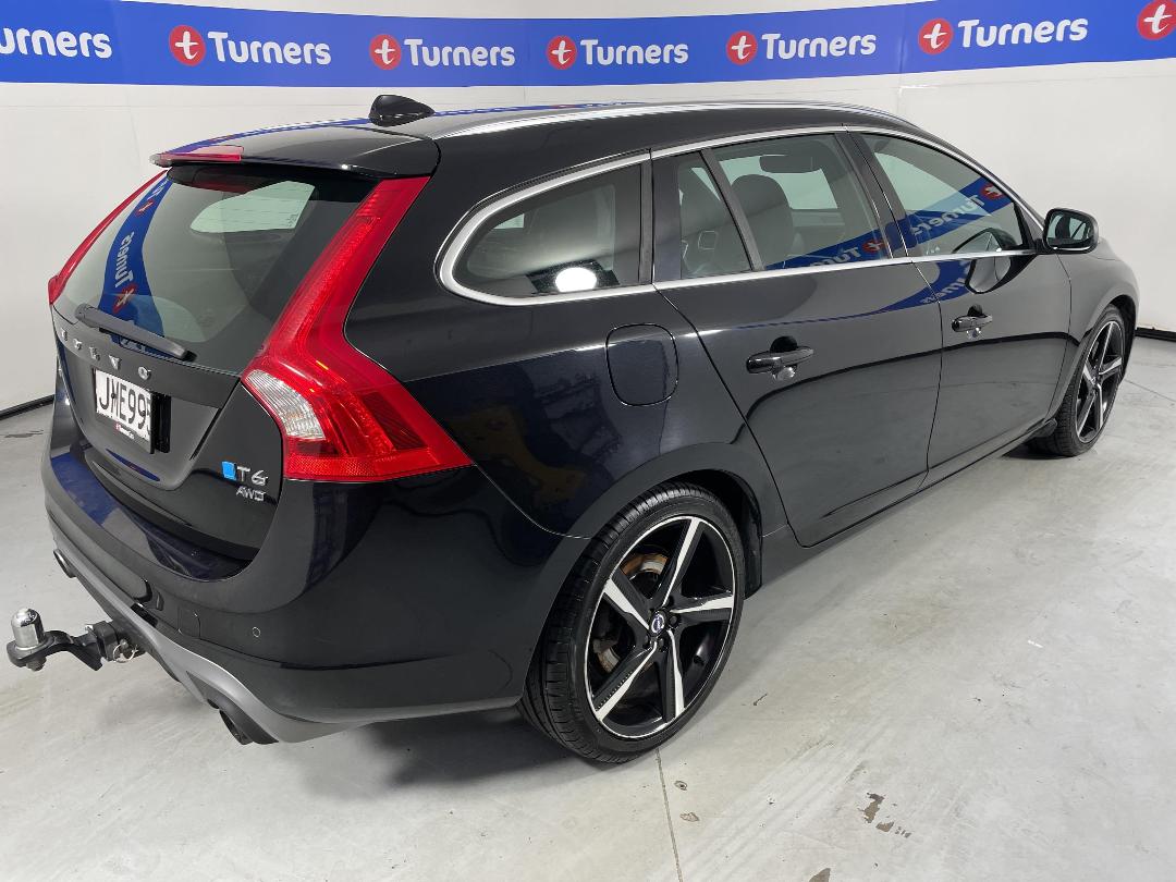 Photo '7' of Volvo V60