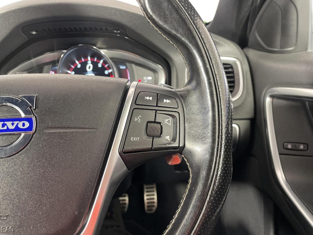 Photo '29' of Volvo V60