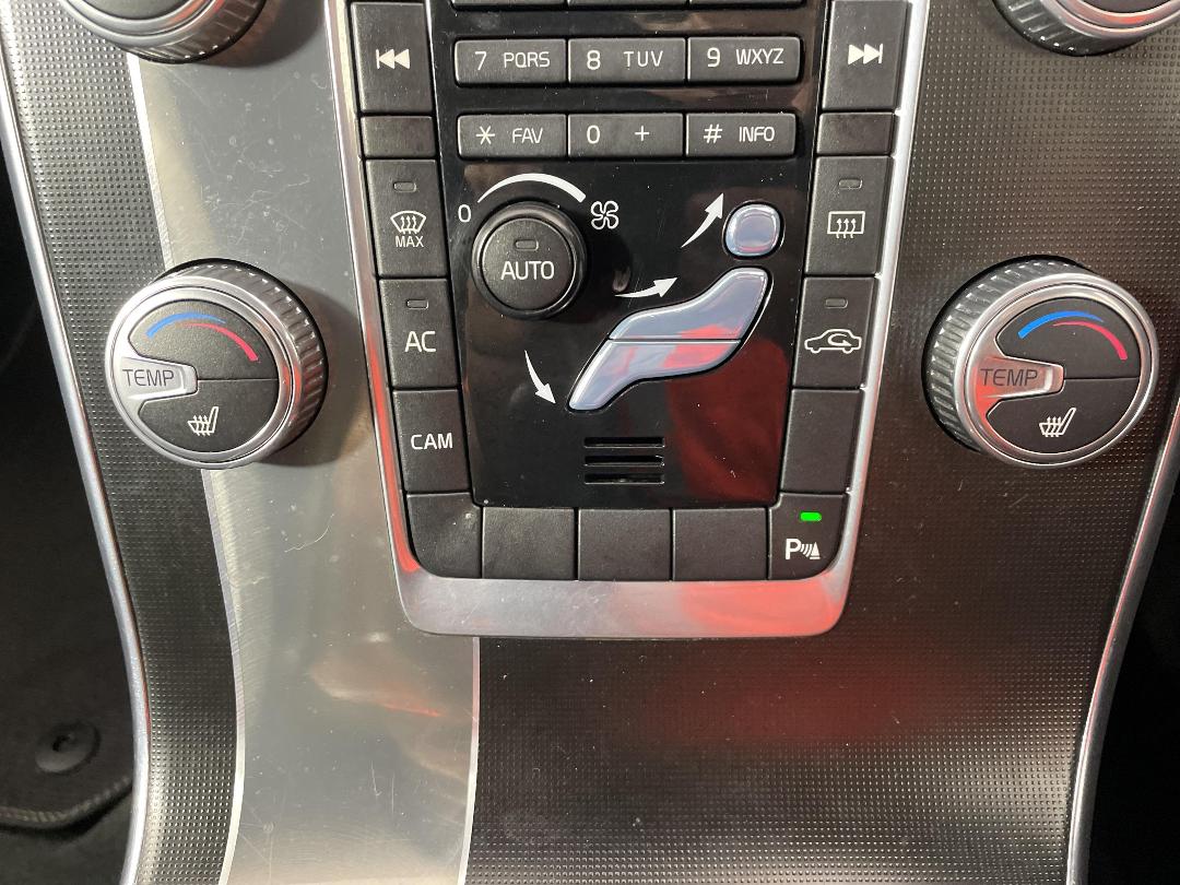 Photo '31' of Volvo V60