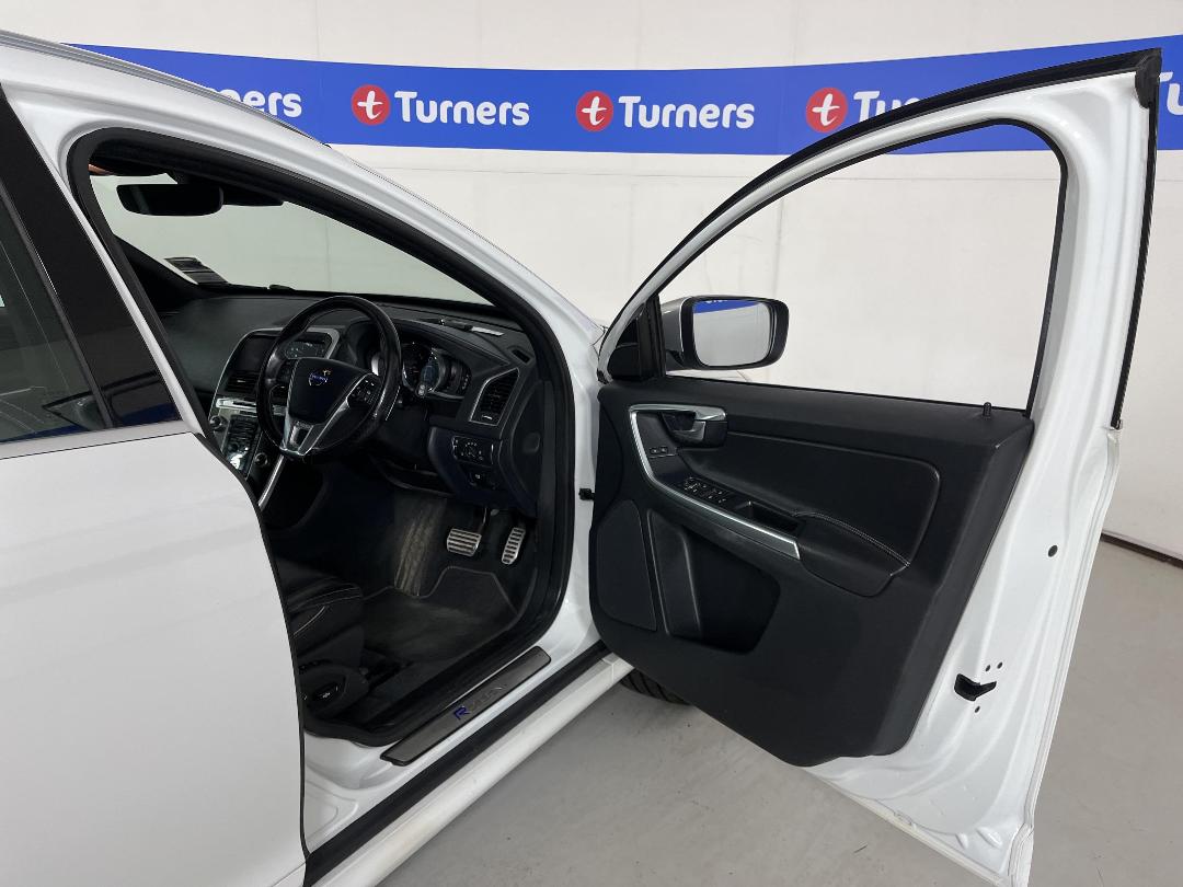 Photo '15' of Volvo XC60