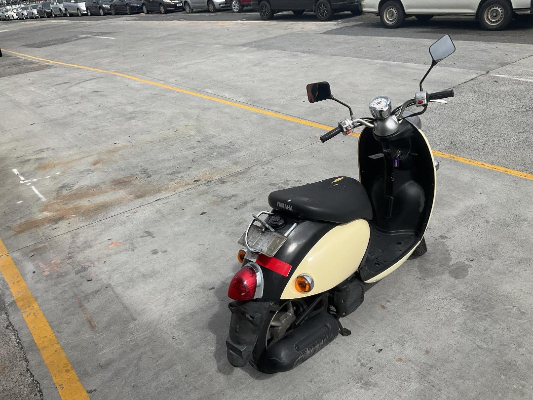 Photo '7' of Yamaha Vino no submodel