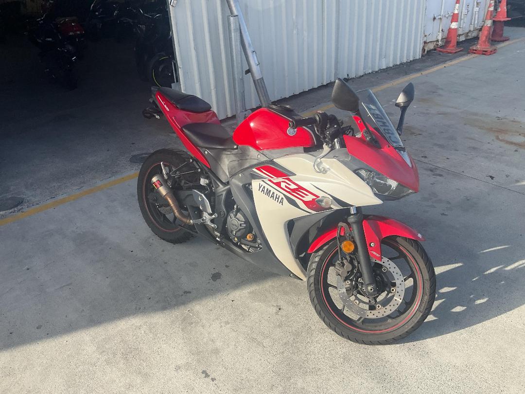 Photo '2' of Yamaha YZF R3AF