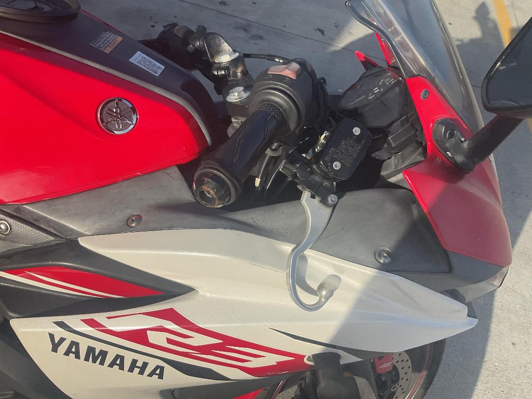 Photo '24' of Yamaha YZF R3AF