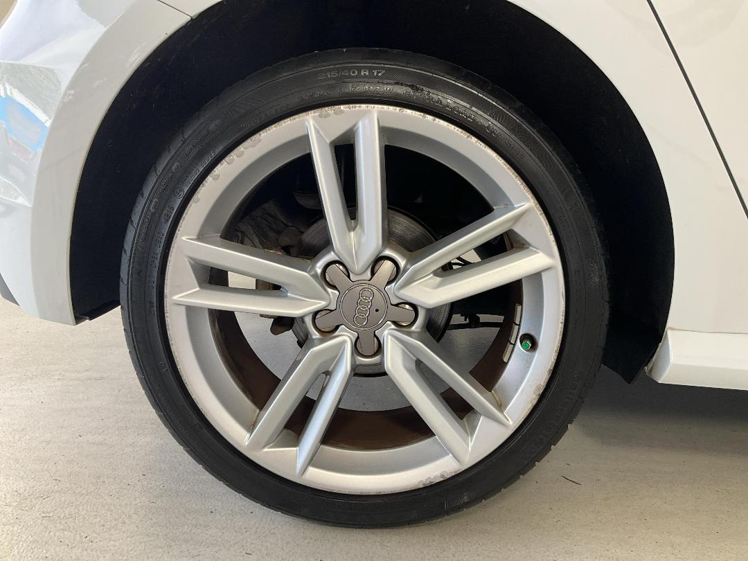 Photo '12' of Audi A1 Photo '12' of Audi A1