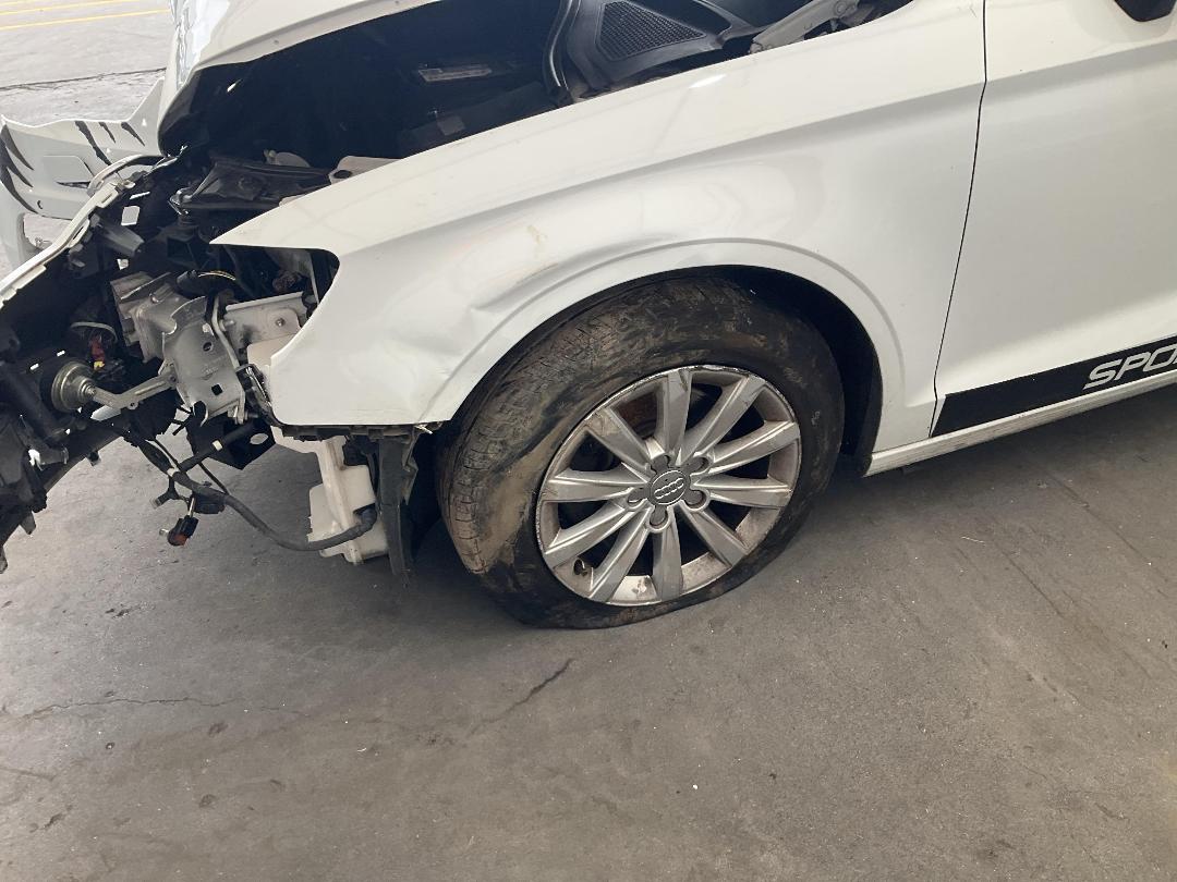 Photo '7' of Audi A3 Tfsi Photo '7' of Audi A3 Tfsi