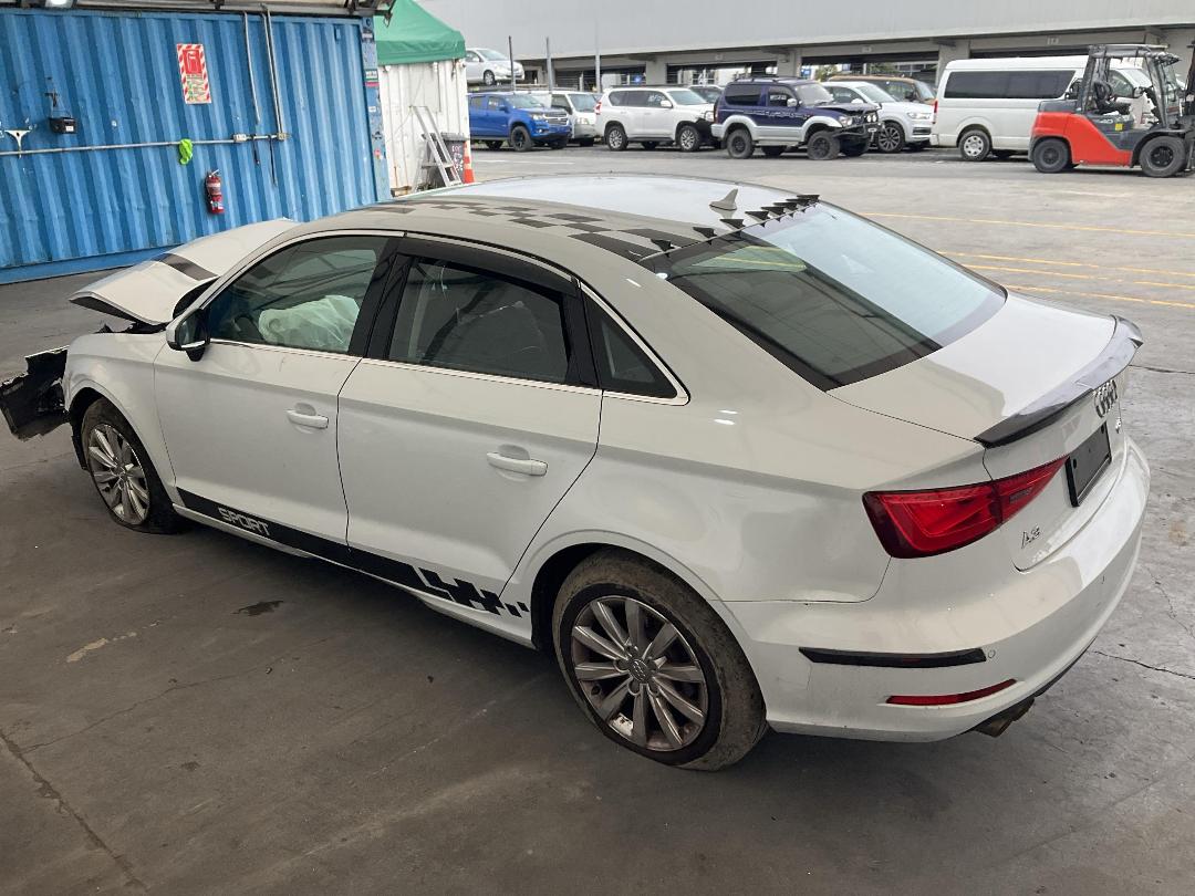 Photo '10' of Audi A3 Tfsi Photo '10' of Audi A3 Tfsi