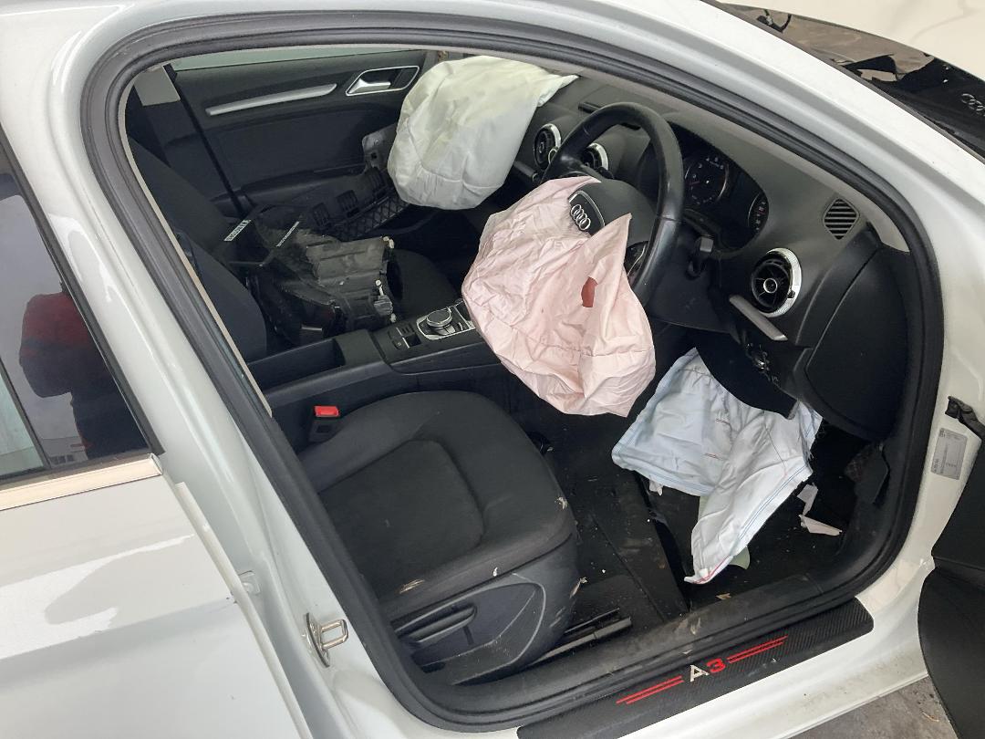 Photo '20' of Audi A3 Tfsi Photo '20' of Audi A3 Tfsi