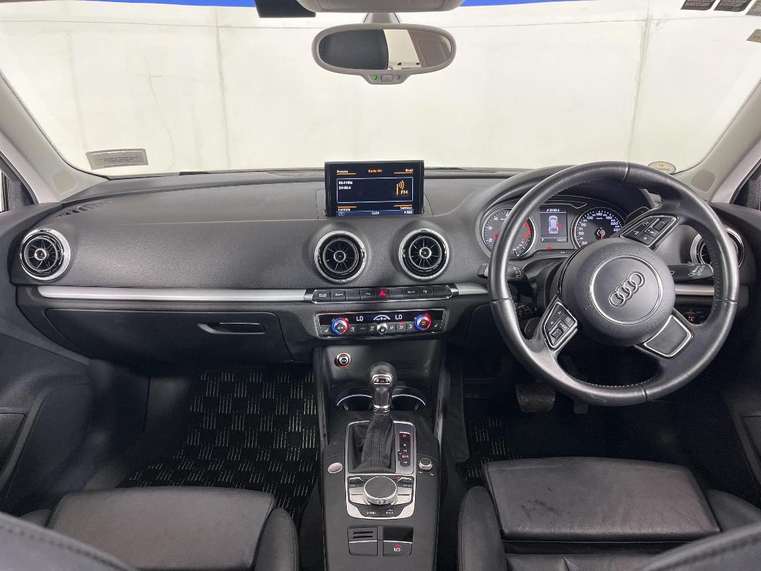 Photo '17' of Audi A3