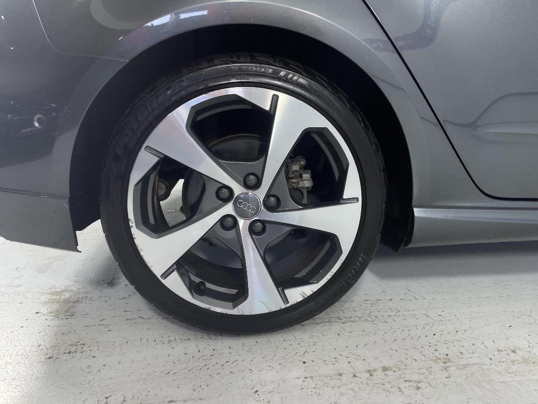 Photo '12' of Audi A3